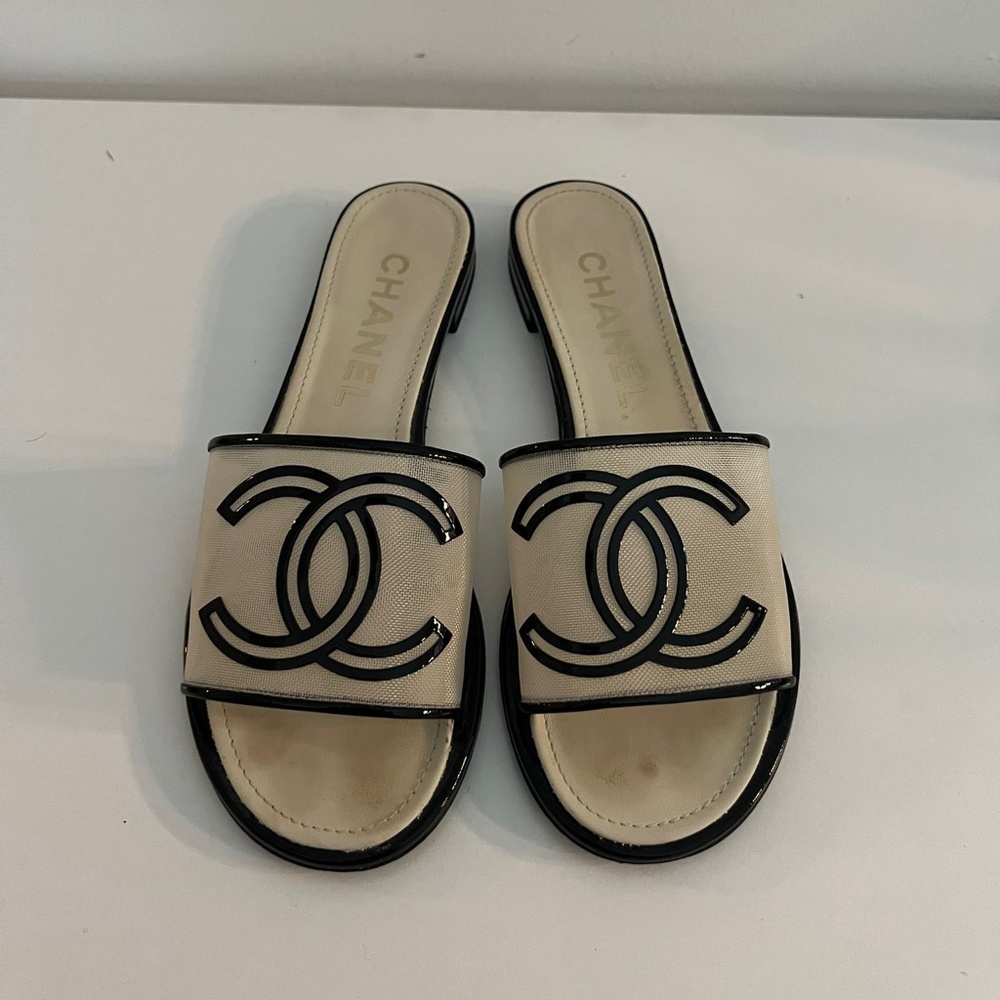 Chanel Mesh CC Logo Sandal 36